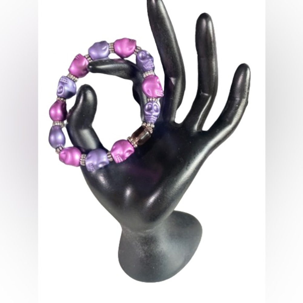 Handmade Cool 2 Toned Stretchy Purple Skull w/Silver Accent’s & Stone Bracelet